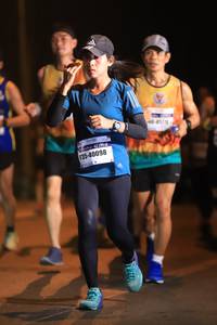 BIB: 4776, 40098
                            <button type="button" onclick="openModal(7812436)" class="btn btn-primary btn-sm float-right btn-popup" data-toggle="modal" data-target=".modal-high-quality">
                        <i class="fas fa-shopping-cart"></i> Add to Cart
                    </button>
                                            <button type="button" onclick="isThisMe(7812436, true)" class="btn btn-success btn-sm float-right btn-popup btn-isme hidden" data-toggle="tooltip" data-placement="bottom" title="นี่คือรูปของคุณใช่ไหม คลิกที่นี่เพื่อเอาเข้าอัลบั้ม">
                        <i class="fas fa-plus"></i> Add to album
                    </button>
                    <button type="button" onclick="isThisMe(7812436, false)" class="btn btn-warning btn-sm float-right btn-popup btn-isnotme hidden">
                        <i class="fas fa-ban"></i> Remove from album
                    </button>